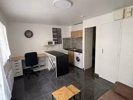 studio refait à neuf