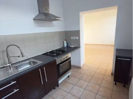 location beaucaire t2 - 41m2