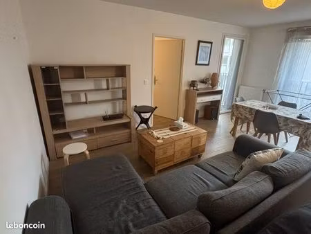 appartement t4 meublé - 75m2 + 2loggias + cellier + parking