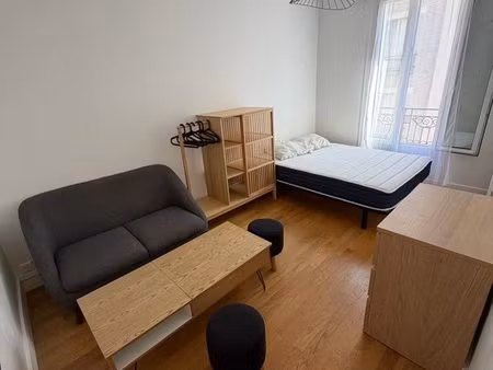 studio meublé