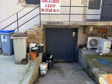 cave à louer