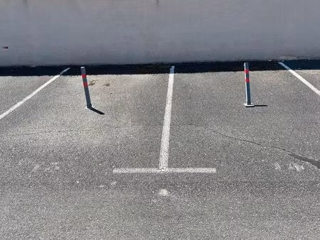 location place de parking