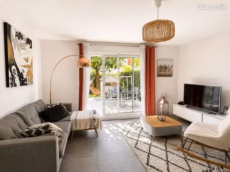 maison t3 meublée avec jardinet et garage