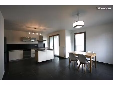appartement 3 pièces 66 m²