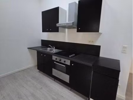 à louer - appartement 2 pièces rénové - rue st-maur paris