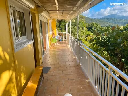 pointe noire-rez de villa-f3 meublé