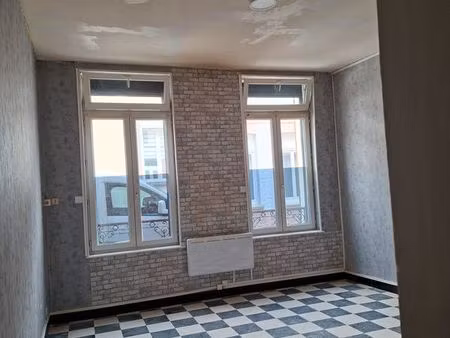 bohain maison 2 chambres et jardin 585