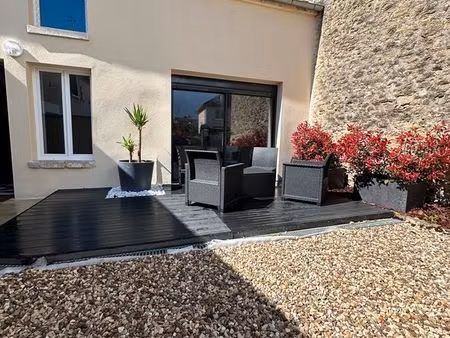 ? maison de caractère rénovée avec goût – 130 m² – terrasse – borne recharge ve