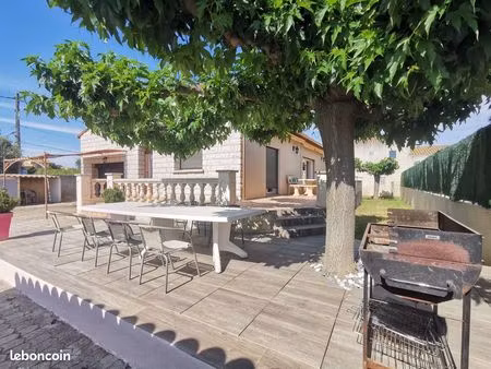 location villa meublée 124m² avec piscine