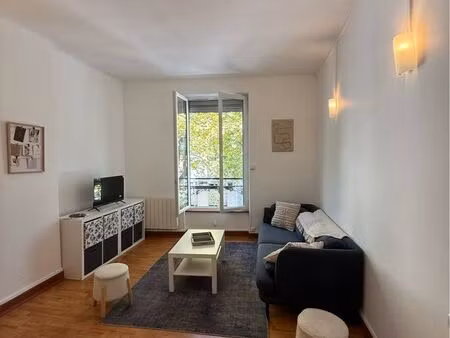 location appartement meublé 44 m2 villeurbanne