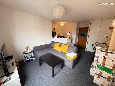 location appartement t1 bis situé à clermont-ferrand