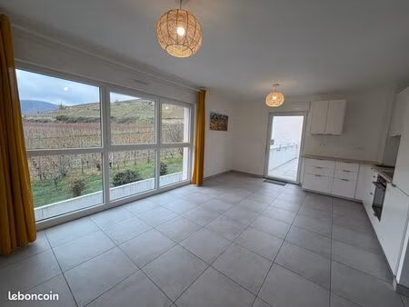 à louer – splendide t2 44 m² avec terrasse 20 m²  garage fermé 18 m² et parking visiteurs 