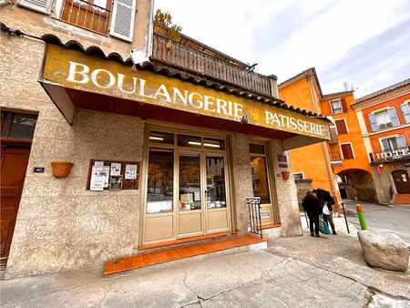 vente locaux professionnels à annot (04240)  176 000 €