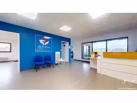 vente locaux professionnels 5 pièces 165.47 m² à vesoul (70000)  250 000 €