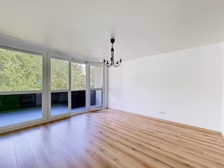 appartement 3 pieces - calme - cadre verdoyant - 30min de paris
