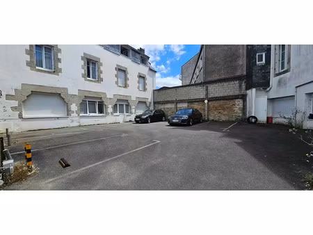 vente parking à quimper (29000)  16 500 €
