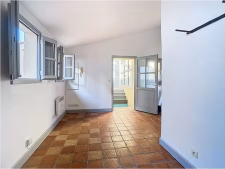 location appartement 1 pièce 20 m² à beziers (34500)  265 €