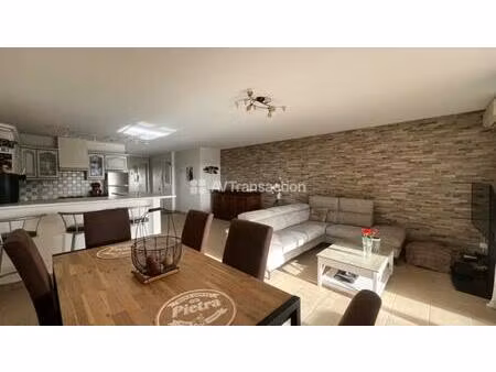 à vendre sur agosta plage appartement t3 vue mer
