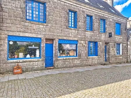 immeuble de caractère au cœur de locronan – investissement patrimonial et locatif