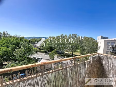 appartement 58 3 m2 avec cave à proximité du centre ville