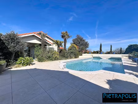 en exclusivité  magnifique maison de 165m2  4 chambres  un bure