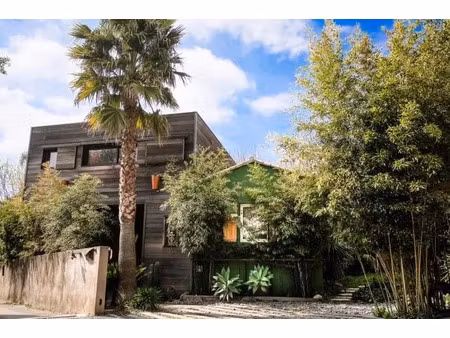 location maison 5 pièces 196 m² à hyères (83400)