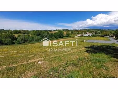 terrain a batir 1300 m2 / viabilise / calme