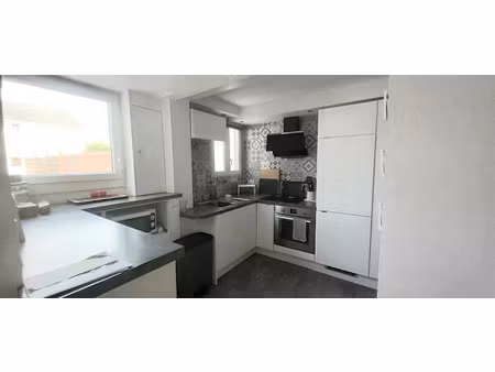 location appartement 3 pièces 60 m² à coueron (44220)  760 €