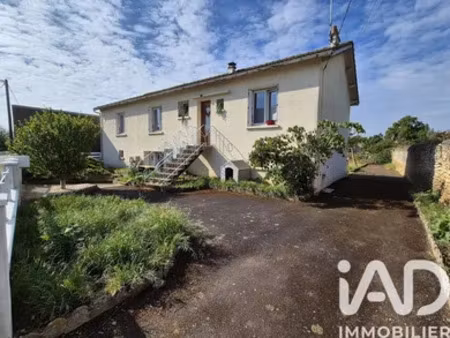 maison de village à thénezay (79390)