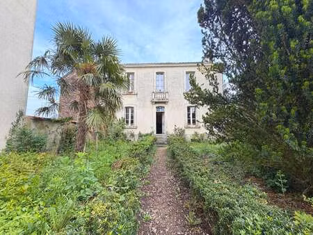 vente maison à rennes jeanne d'arc (35000) : à vendre / 110m² rennes jeanne d'arc
