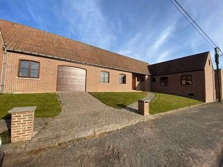 maison à louer à pipaix € 975 (lo1s3) - primmo péruwelz | zimmo