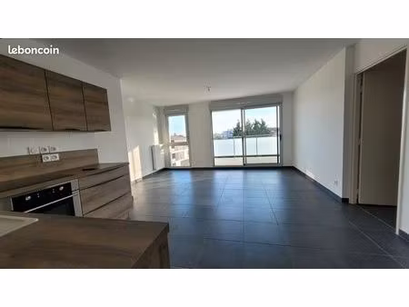 t3 de 60m2 lumineux avec balcon et garage double – romagny / annemasse