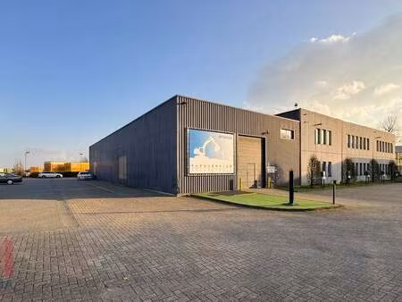 bien professionnel à louer à zellik € 5.542 (lo1or) - panorama b2b brussel industrie | zim