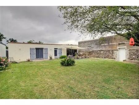 maison de village 6 pièces 140 m²