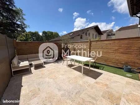 maison de village 4 pièces 75 m²