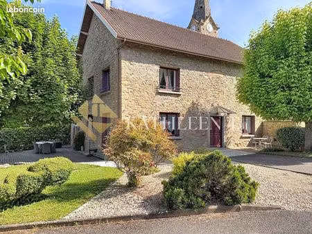 propriété 8 pièces 194 m²