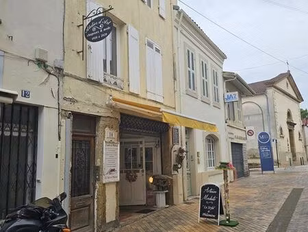 agréable t3 climatisé de 80m2 centre ville