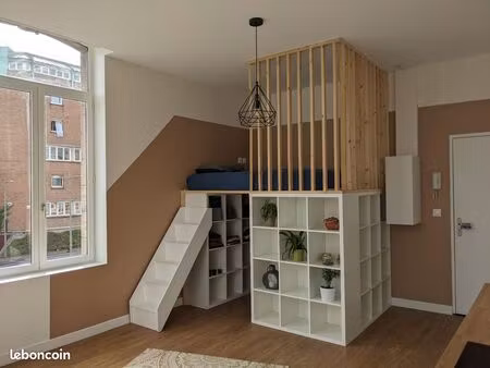 studio 27m2 – entièrement remis à neuf 560