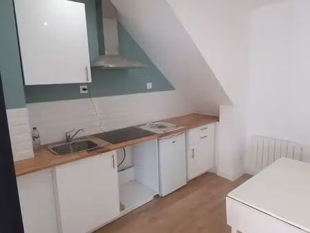 loue t2 meublé renové