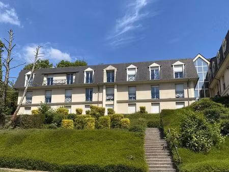 studio 1 pièce 20 m²