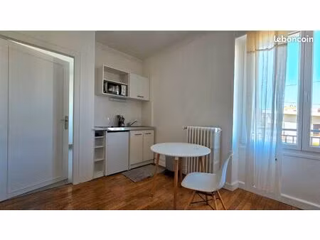 studio 26m2 toutes charges incluent incluses