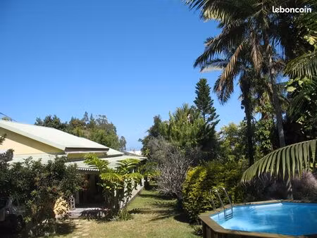 villa 200 m2 meublee de plain-pied avec piscine