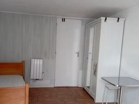 chambre 3 pièces 60 m²
