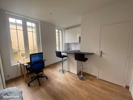 studio 1 pièce 17 m²