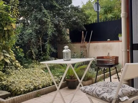 t2 — jardin privatif plein sud sans vis a vis — bécon/flachat