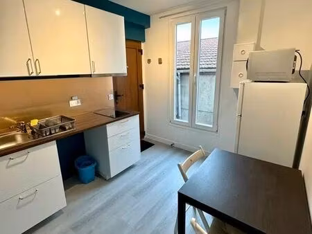 studio 1 pièce 22 m²