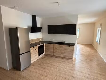 appartement t2 refait à neuf – 60 m² – les fins