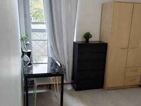 chambre 3 pièces 57 m²
