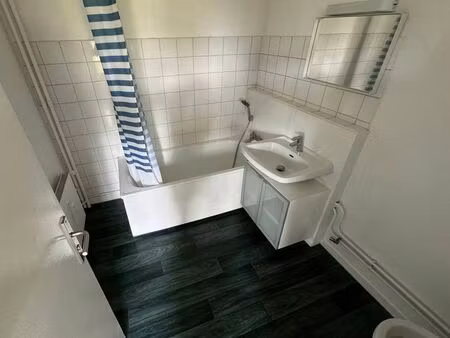 studio 27 m² idéalement situé – centre-ville strasbourg  696 charges comprise