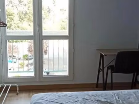 t2 de 43m2 rue de la broque